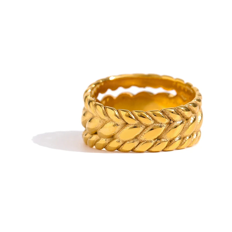 Serpent Textured triple Stacking Ring