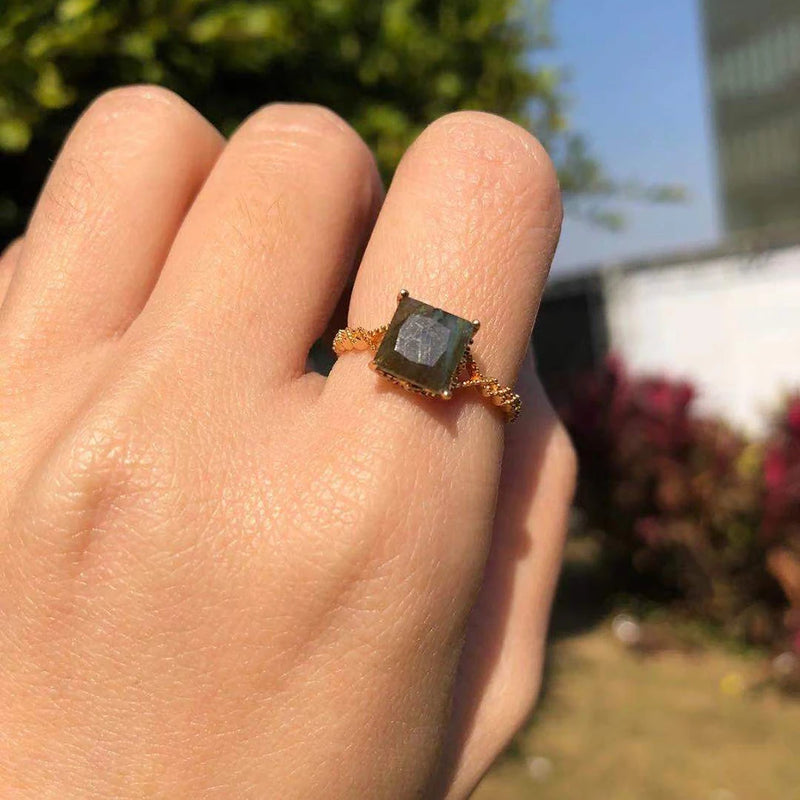 Elegant Labradorite Stone Ring