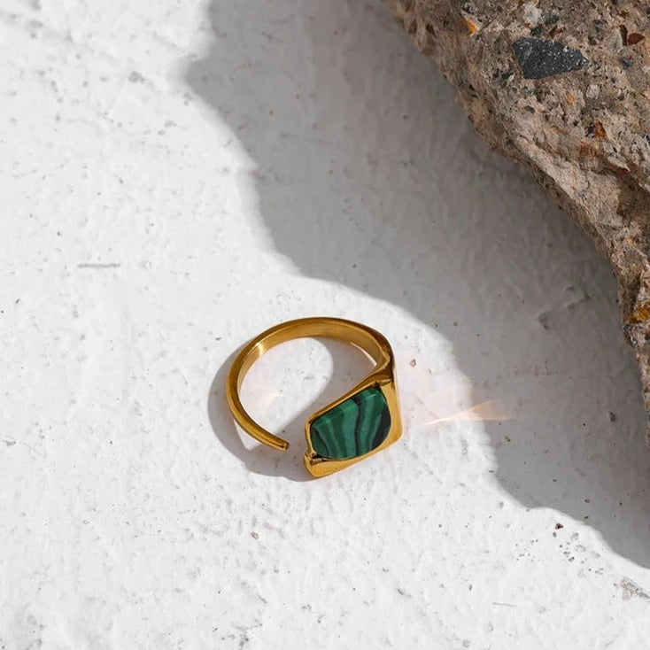 Rhodo Sculptural Green Onyx Open Ring